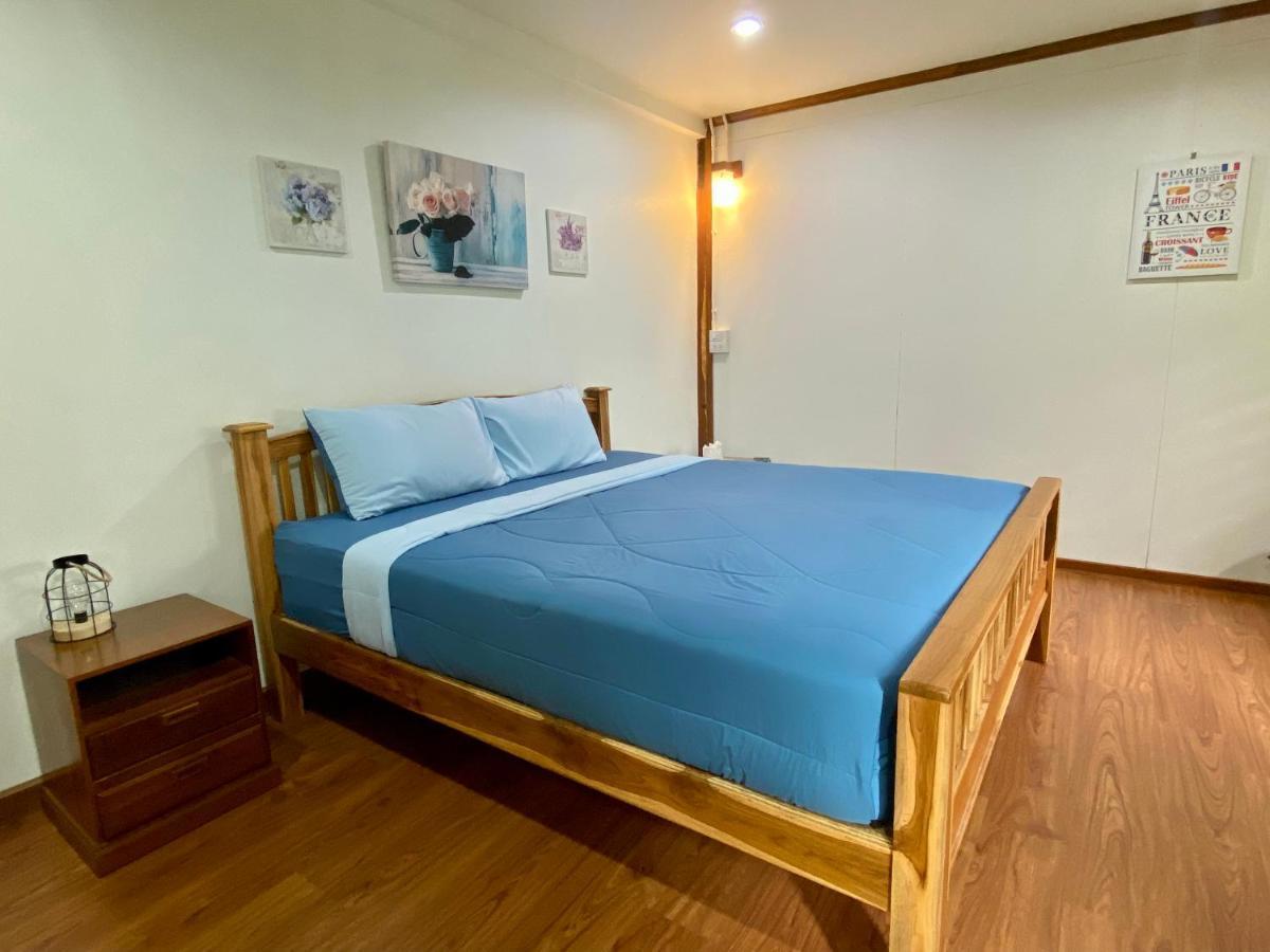 Tha Ma-O Bouteak Homestay - Self Check-In Lampang Exterior photo