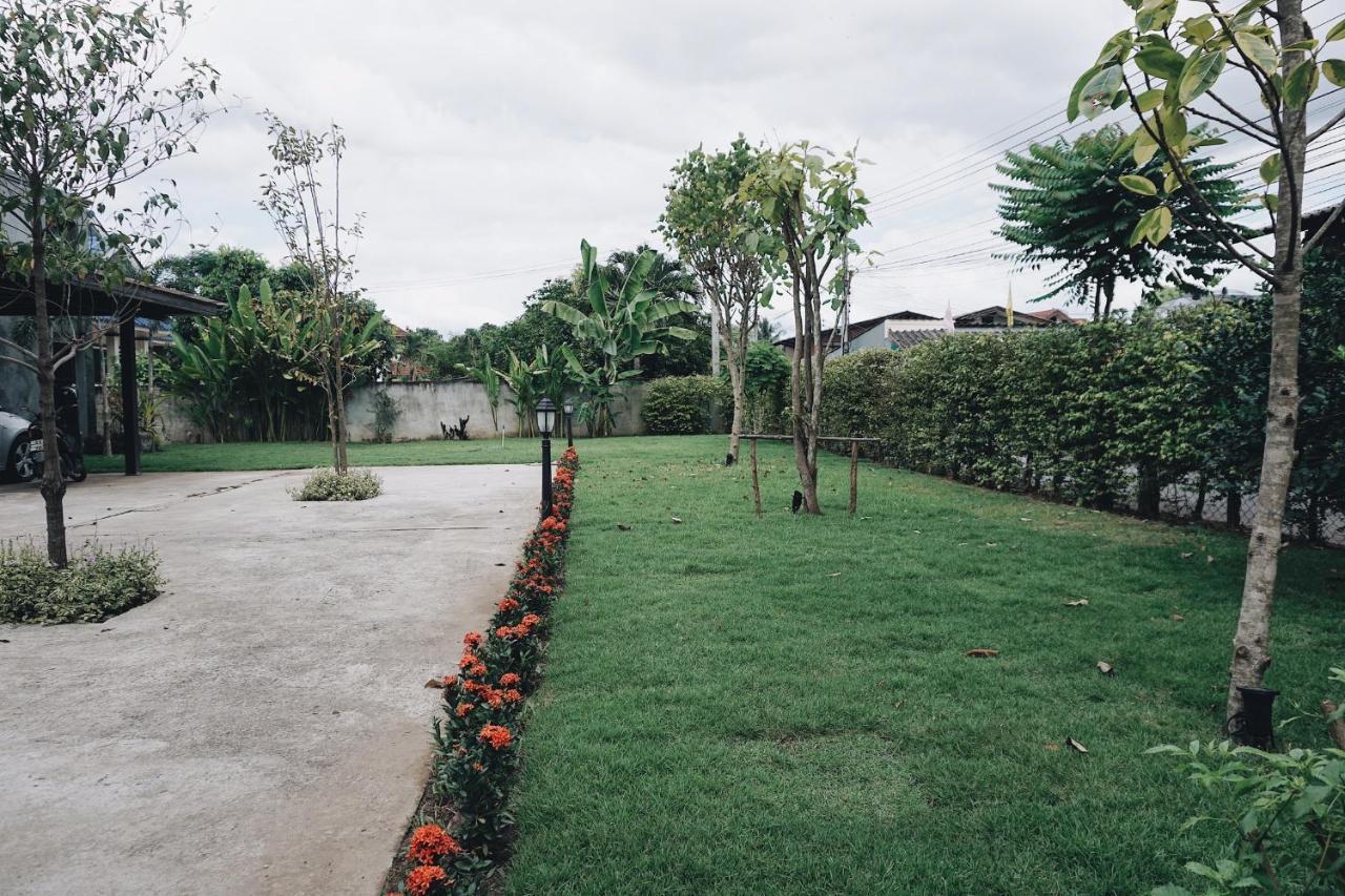 Tha Ma-O Bouteak Homestay - Self Check-In Lampang Exterior photo